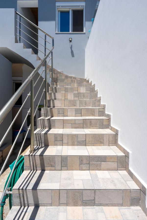 Aristos Garden Apartments Kalithies エクステリア 写真