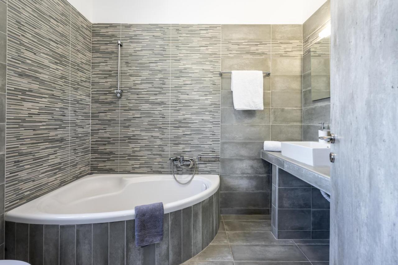 Aristos Garden Apartments Kalithies エクステリア 写真