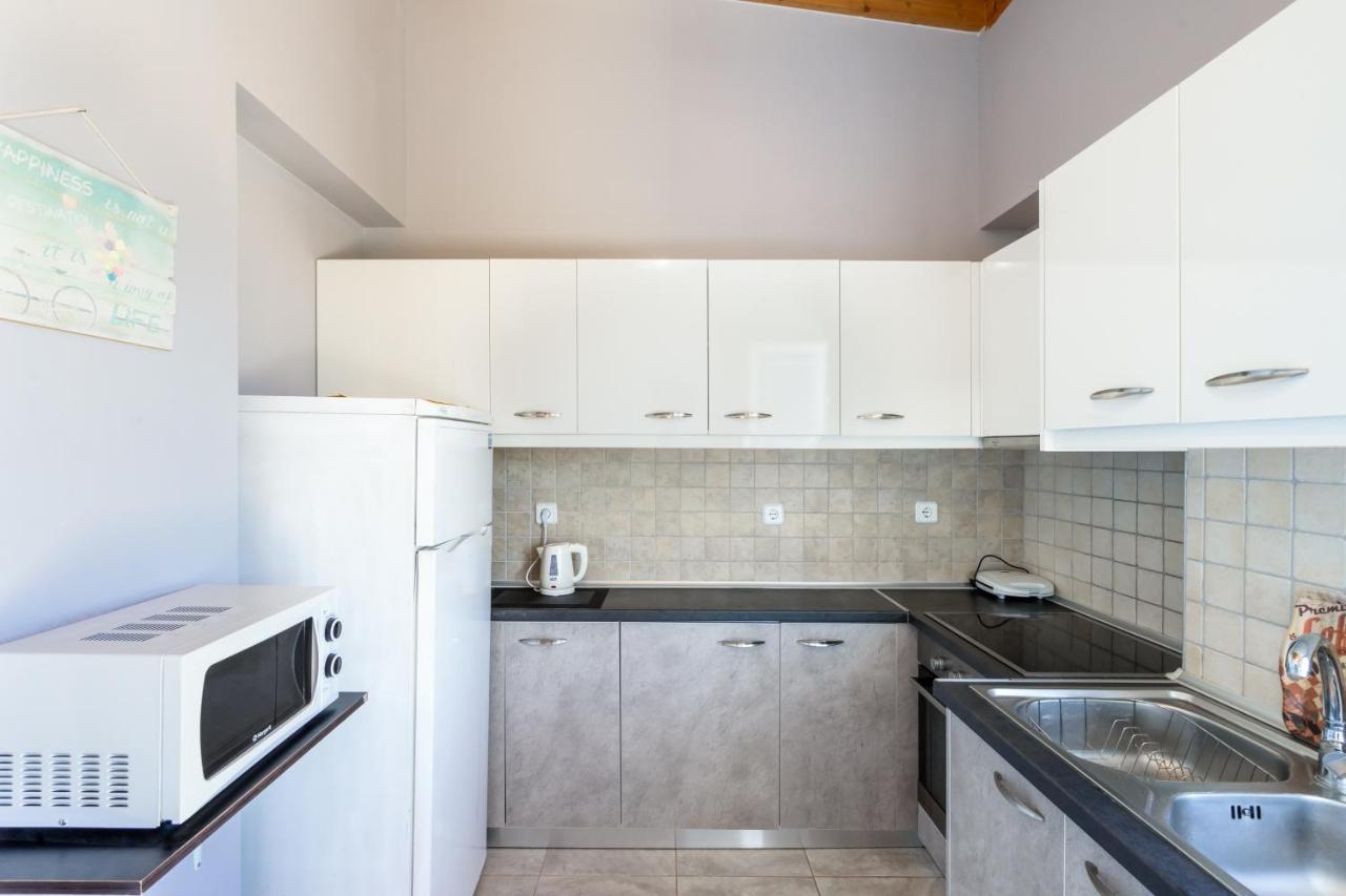 Aristos Garden Apartments Kalithies エクステリア 写真