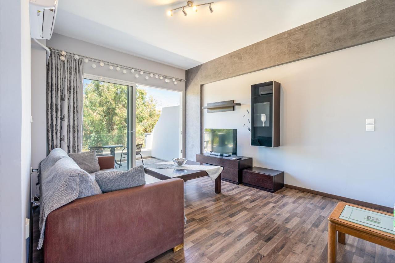 Aristos Garden Apartments Kalithies エクステリア 写真